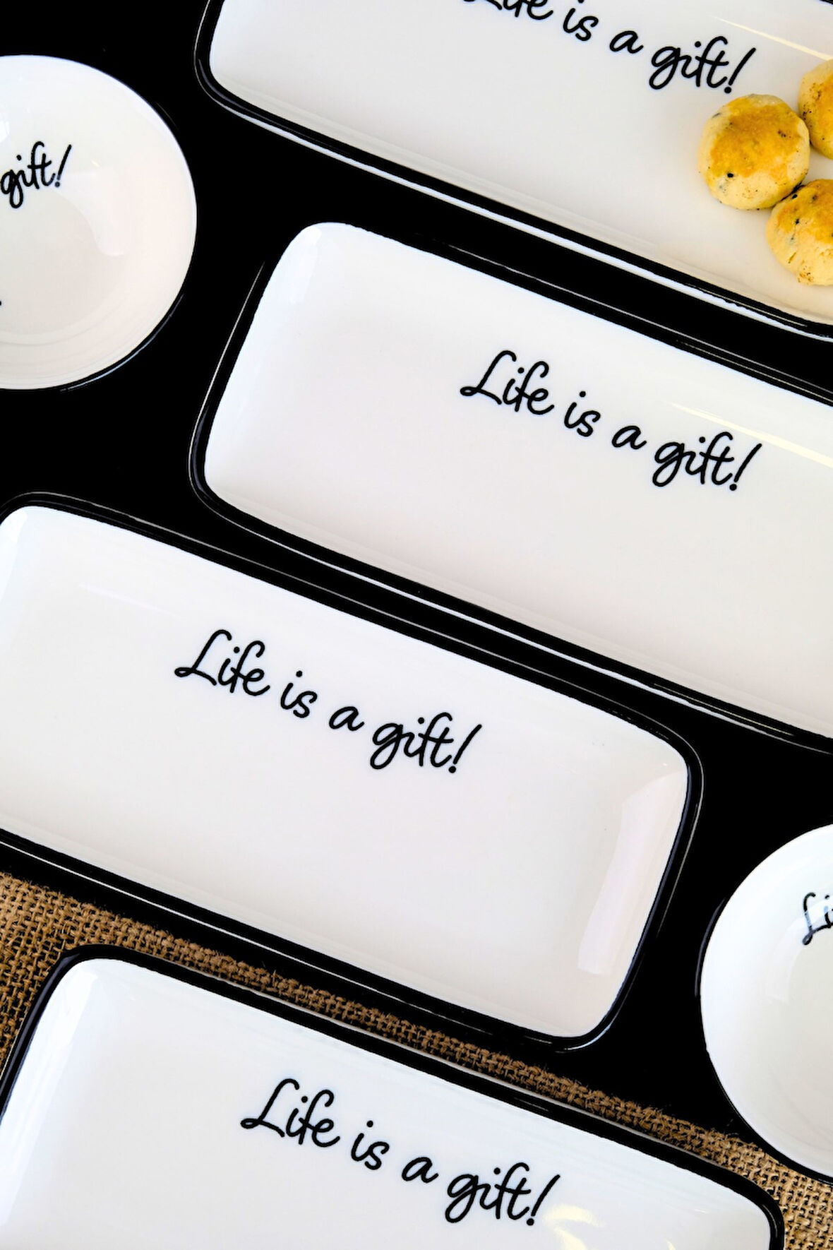 TABAK EVİ Motto Gift Kayık Tabak 4 lü 22x10x1cm