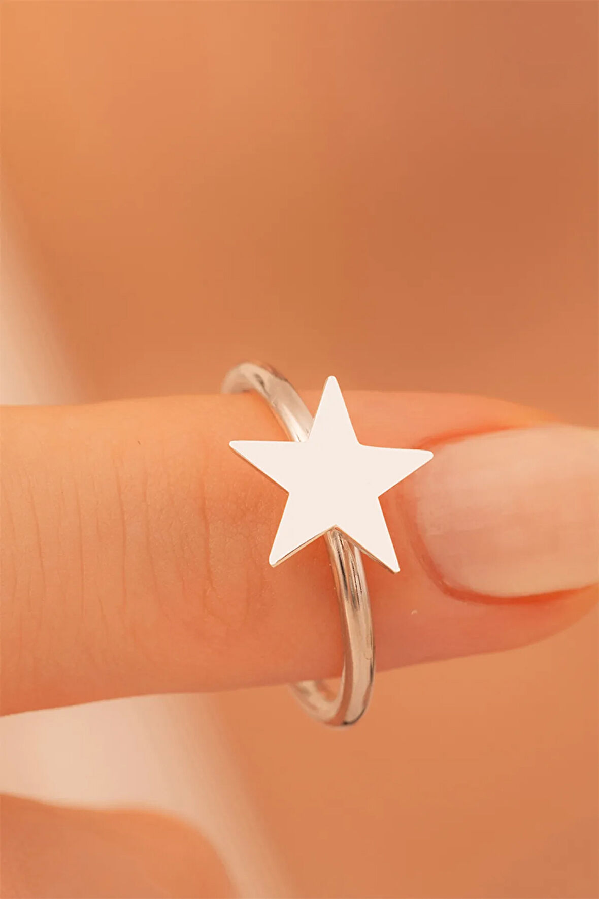 Kadın Gümüş Yüzük - El Işçiliği Yıldız Motifli Kadın Yüzük