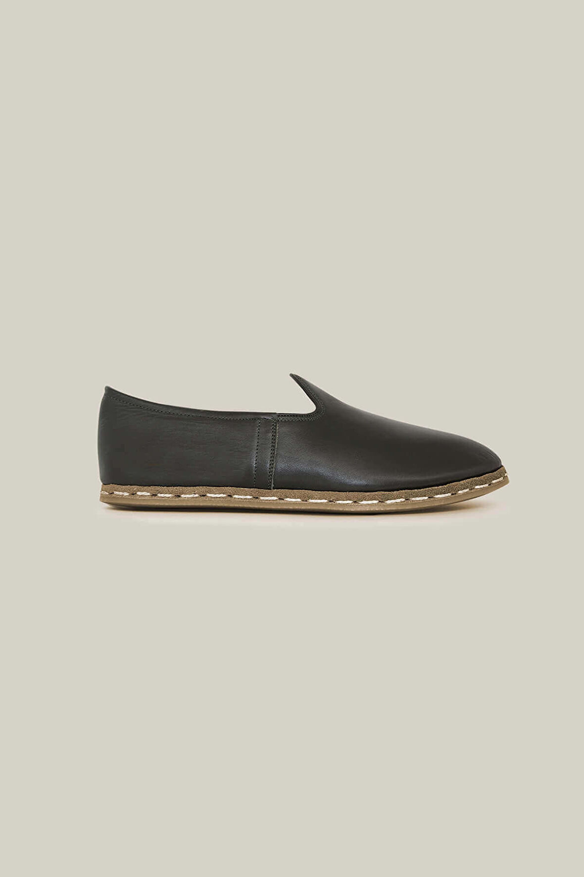 Man Classical Yemeni Leather Deep Black