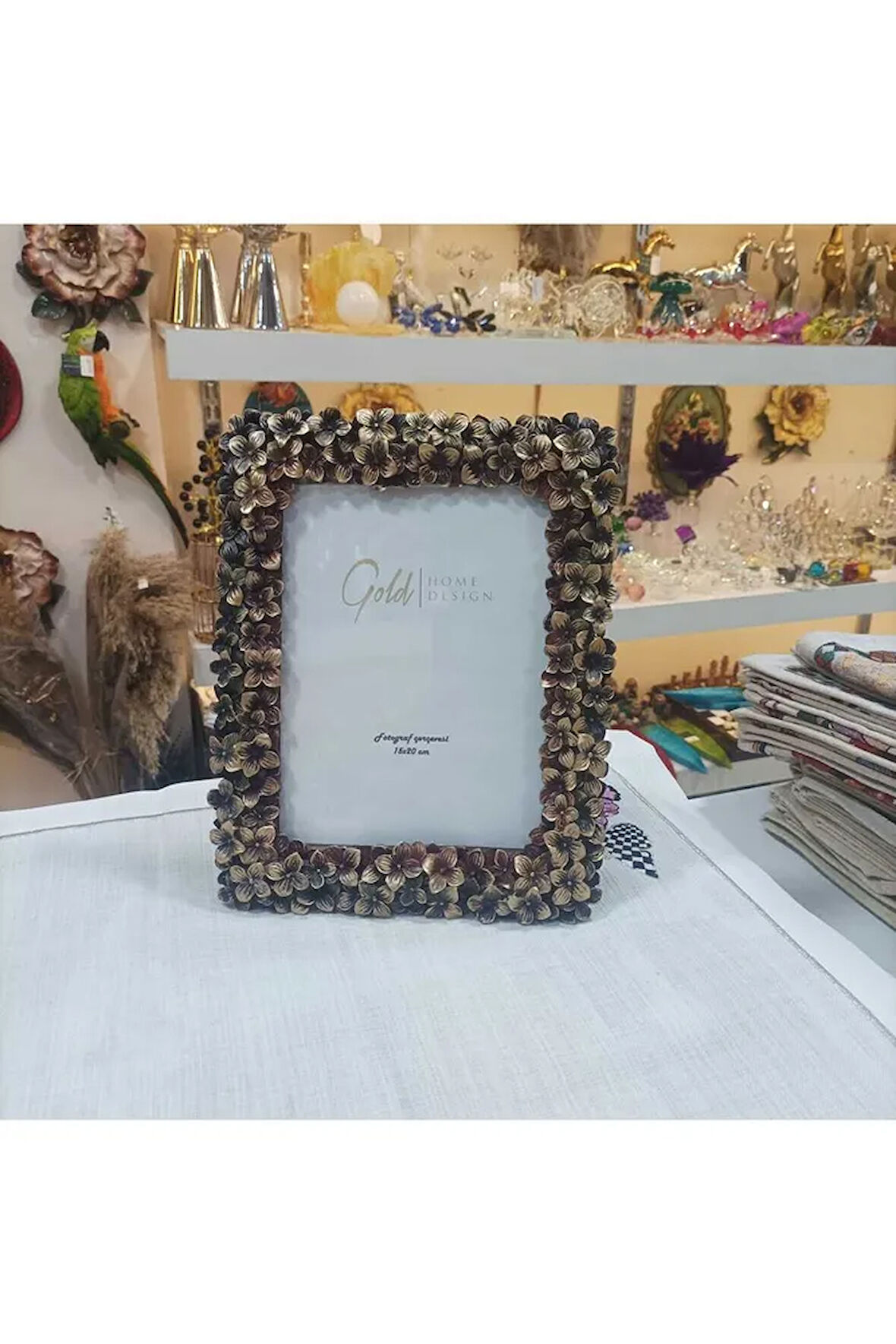 Fotoğraf Çerçevesi Papatya Desenli Kahverengi 15x20 cm