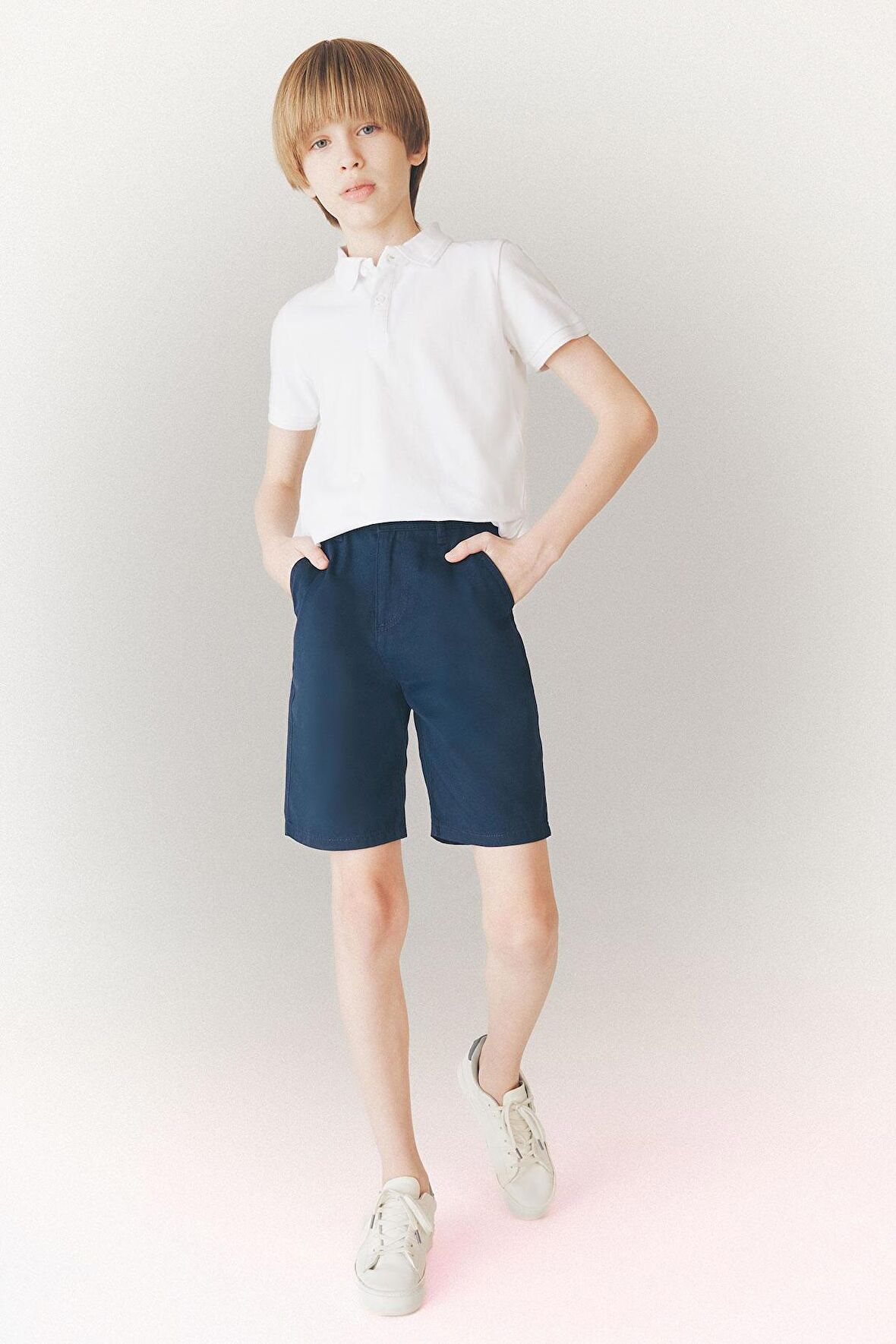 DeFacto Erkek Çocuk Cepli Basic Düz Gabardin Şort C2955A825SMNV135