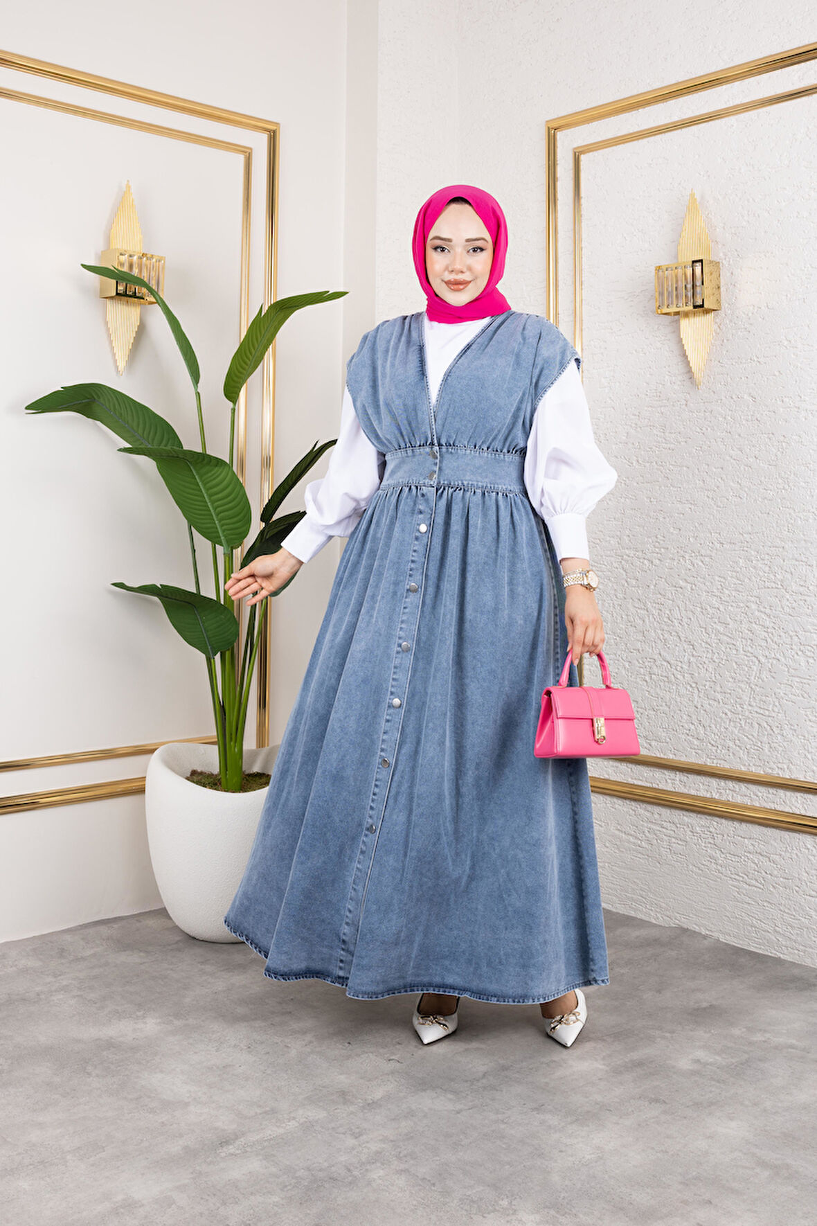 Kadın V Yaka Düğmeli Mavi Kot Jile