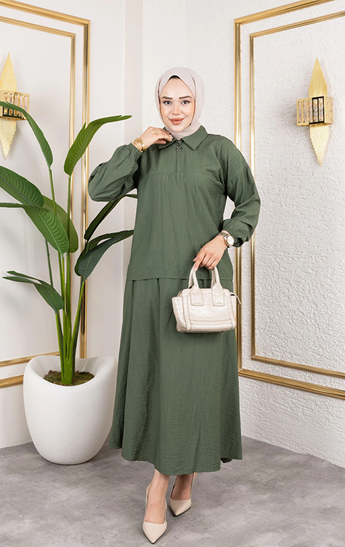 Kadın Fermuar Detaylı Haki Çilek Kumaş Takım