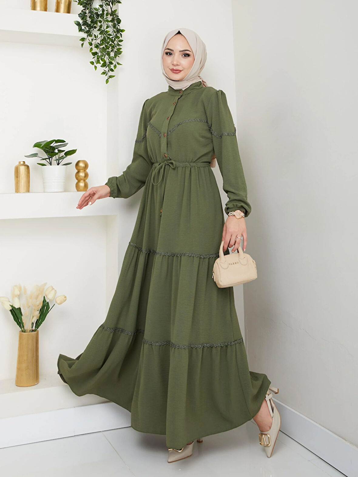 Kadın Dantel Detaylı Bel Bağcıklı Haki Ayrobin Elbise