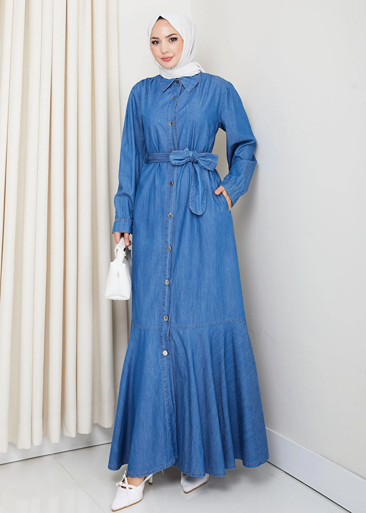 Kadın Düğmeli Kuşaklı Koyu Kot Elbise