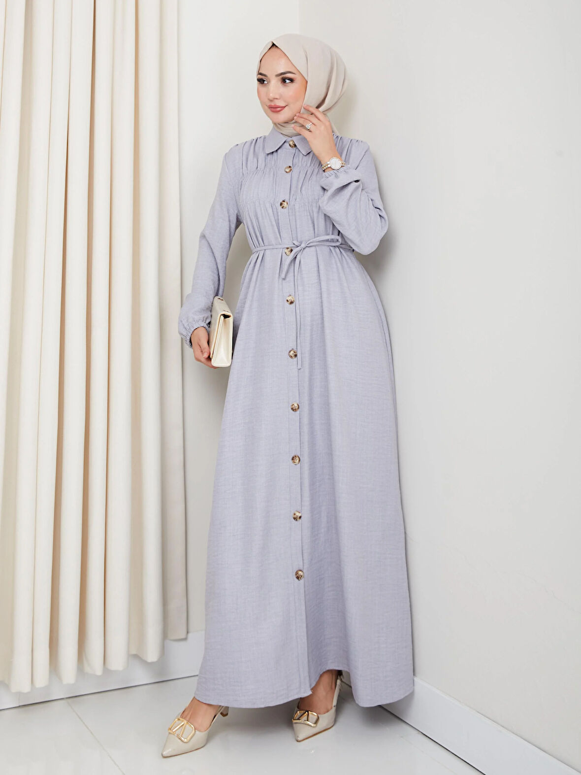 Kadın Büzgü Detaylı Kuşaklı Düğmeli Gri Elbise