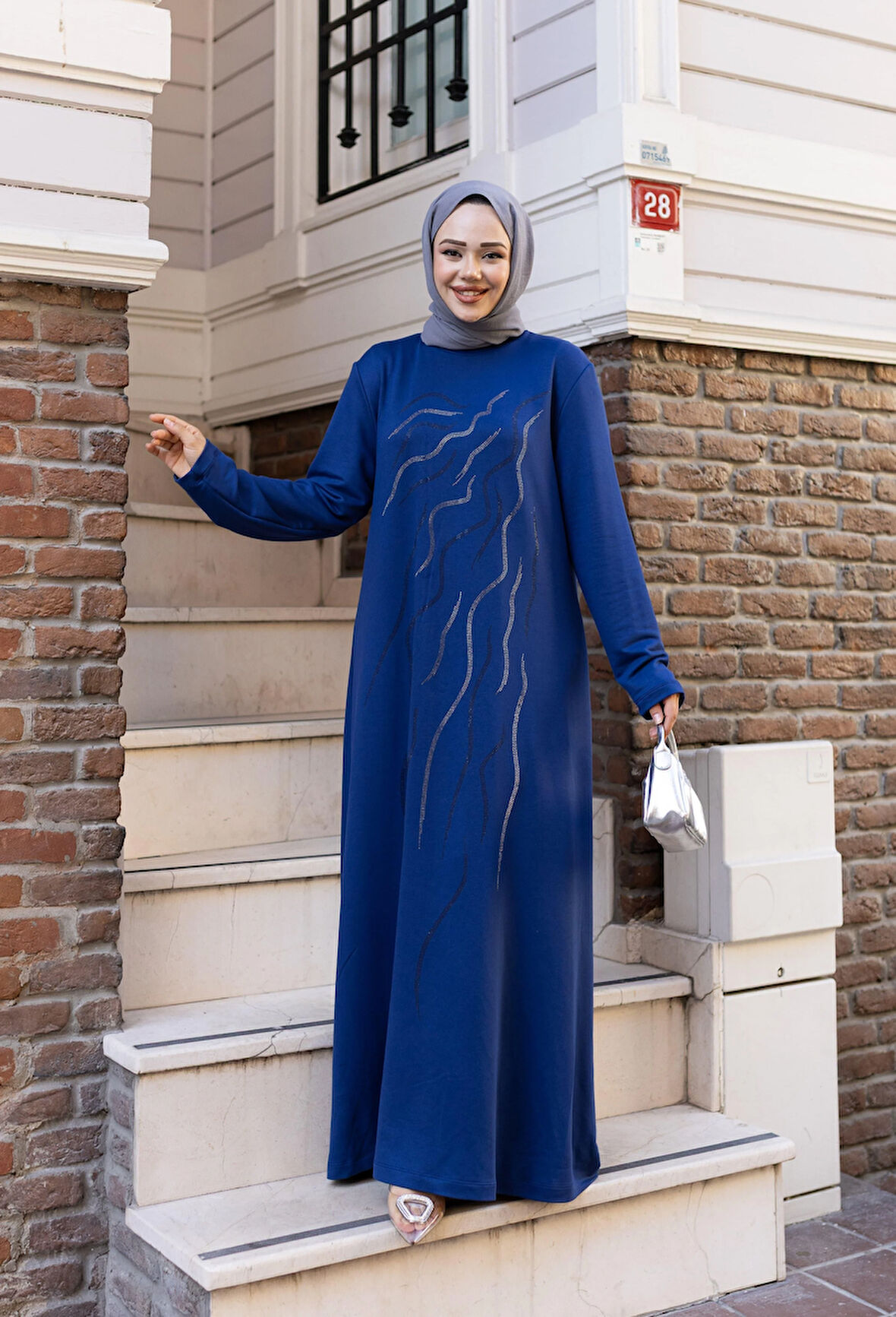 Kadın Taş İşlemeli Rahat Kalıp Mavi Elbise