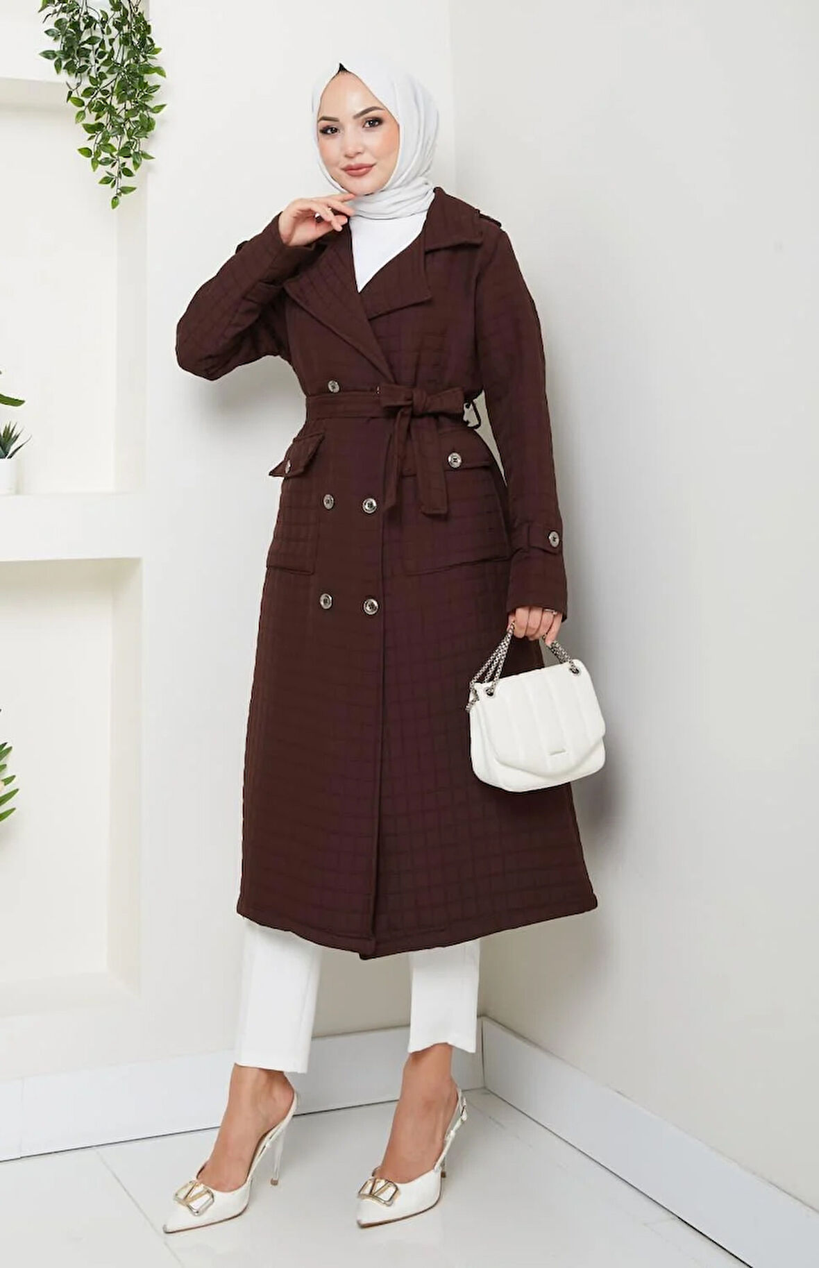 Kadın Örme Kapitone Kuşaklı Düğmeli Kahverengi Trenç