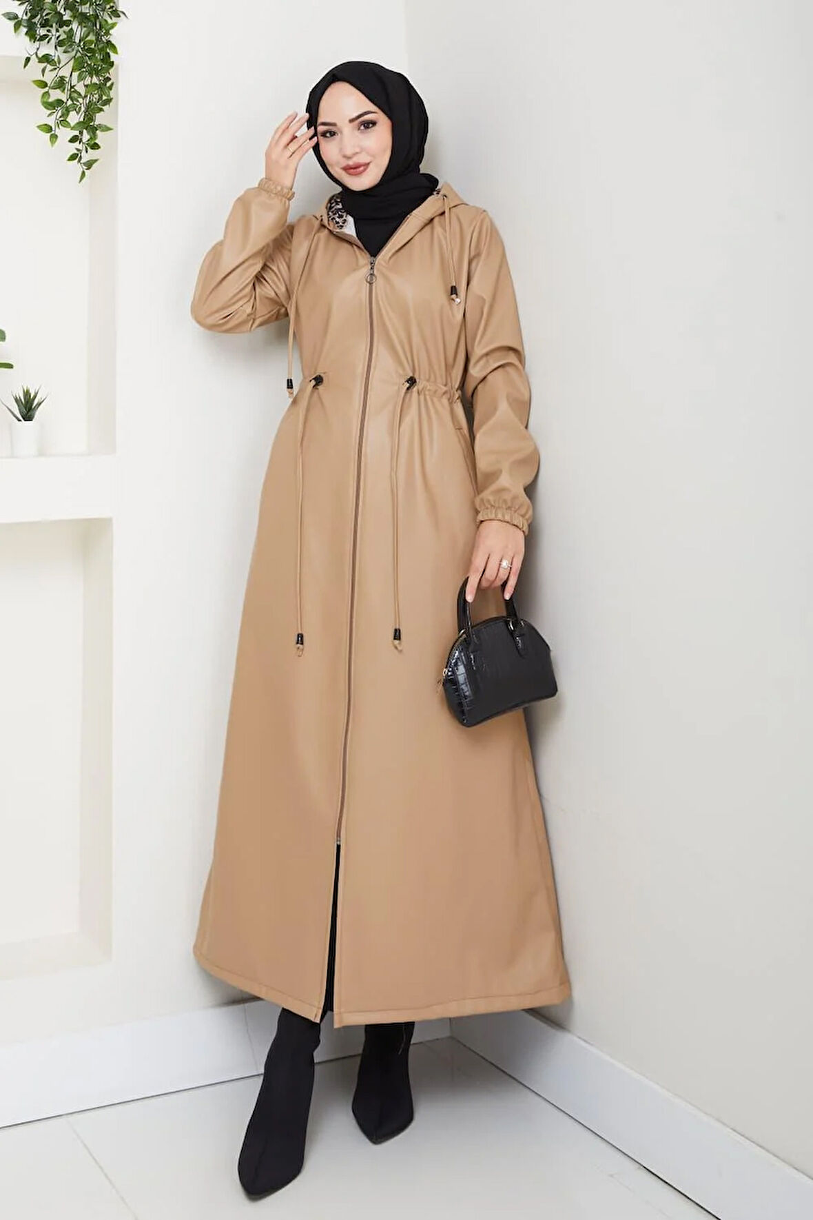 Kadın Fermuarlı Kapüşonlu Şardonlu Vizon Deri Kap