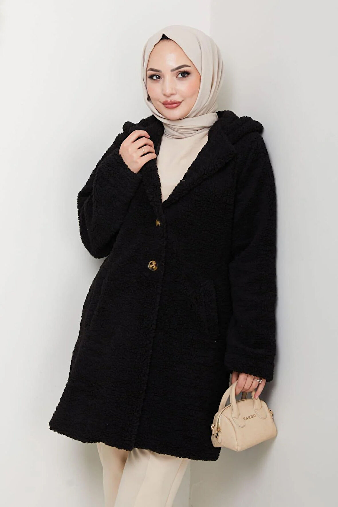 Kadın Kürk Kumaş Astarlı Düğmeli Kapüşonlu Siyah Kaban