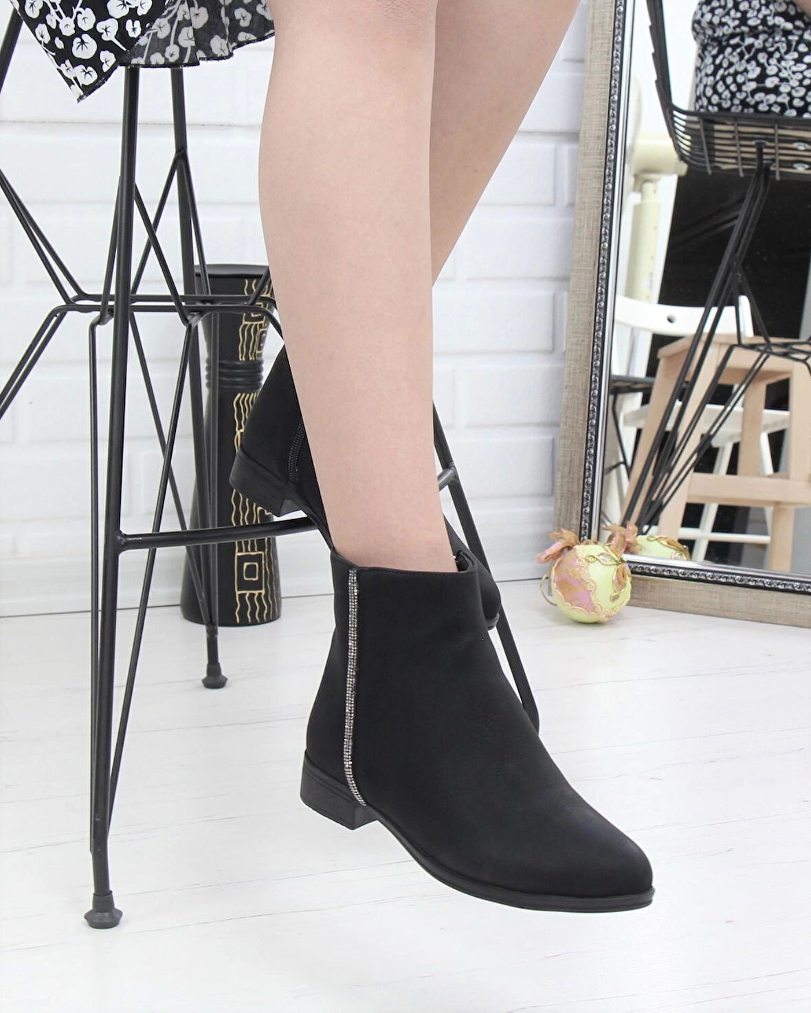 Nesil Shoes Sdf 077 Siyah Zümrüt Fermuarlı Günlük Kadın Bot