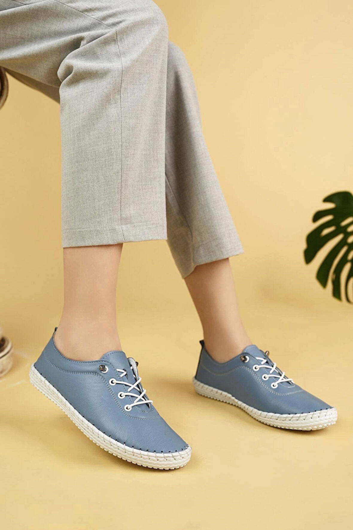 Maria 300 Mavi Hakiki Soft Deri Günlük Kadın Ayakkabı