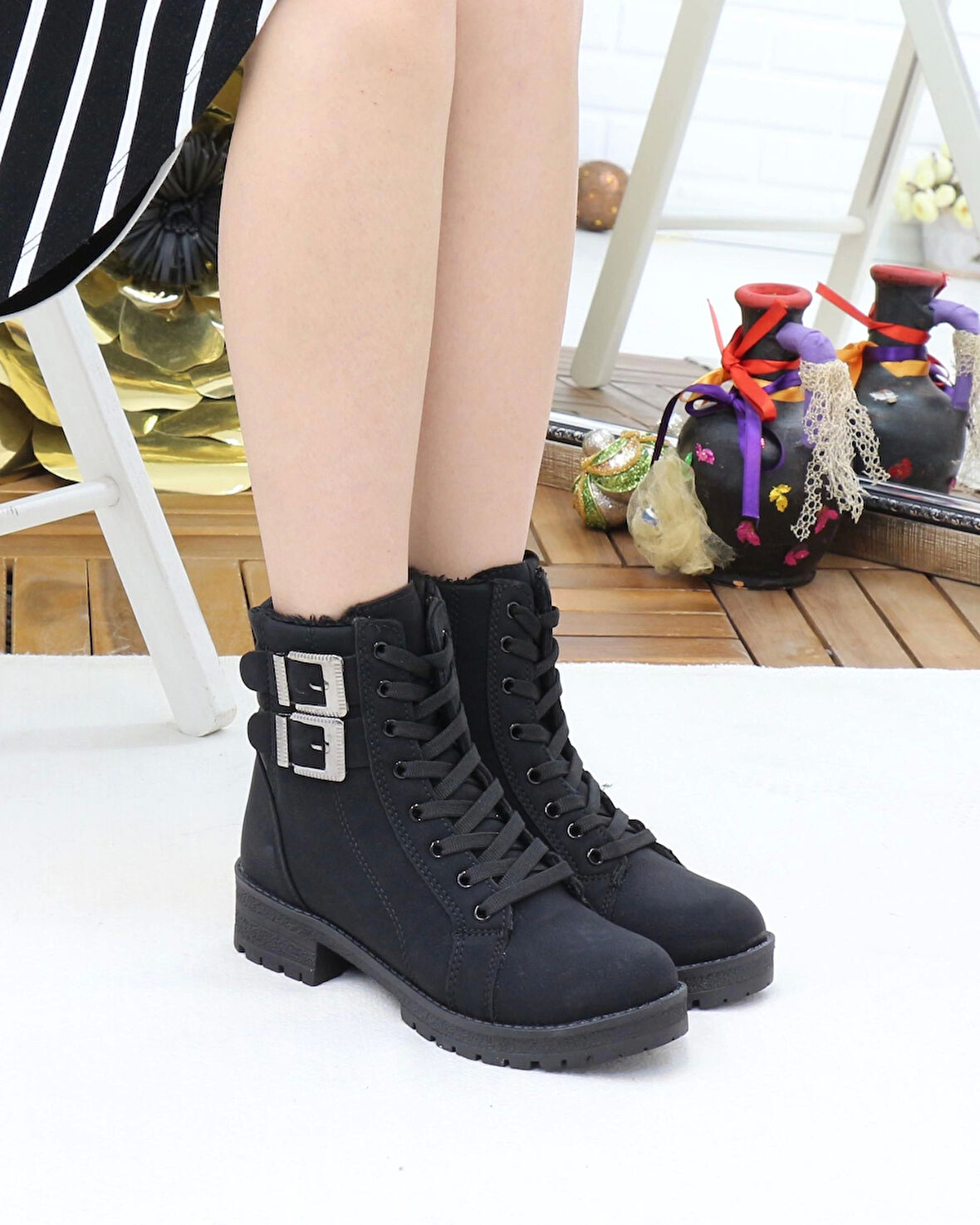 Twingo 735 Siyah Zümrüt Kürklü Kışlık Kaymaz Taban Kadın Bot