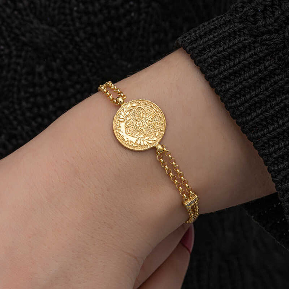 925 Ayar Gümüş Gold Kaplama Tuğralı Kadın Bileklik T8654