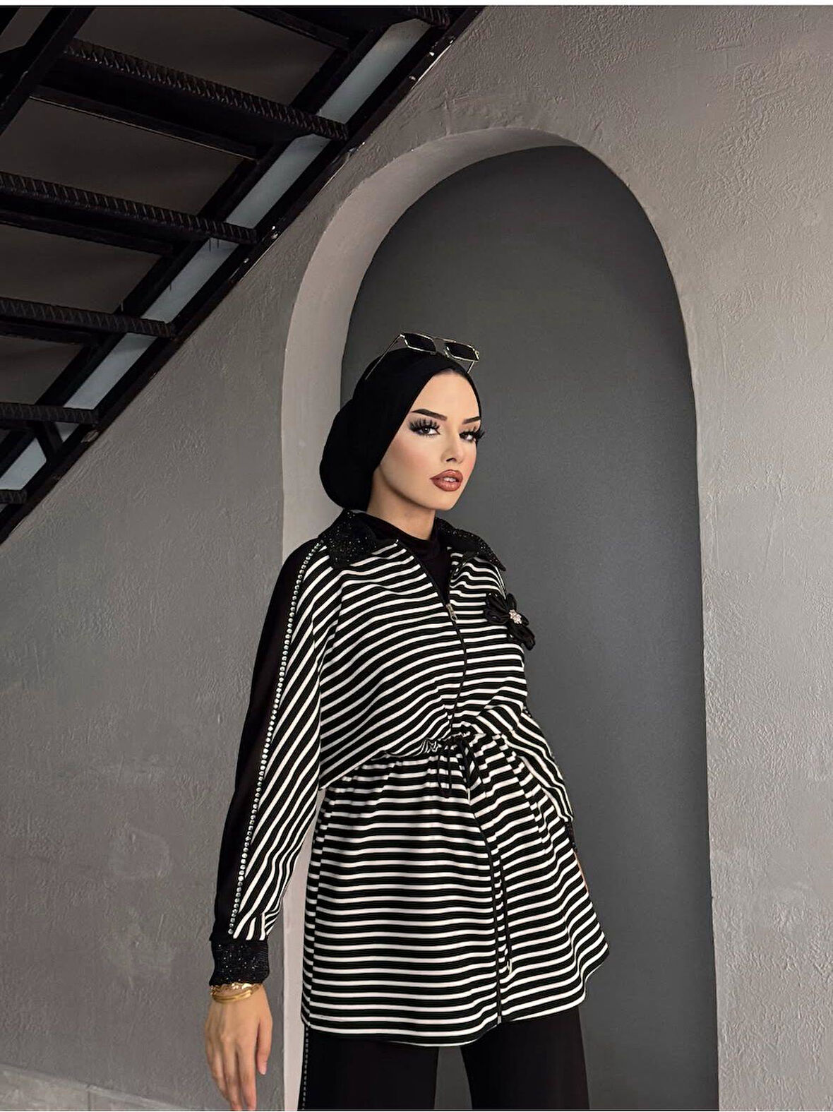 IŞŞIL 72054-İnci Taşlı Çizgili Esnek Penye Pantolonlu Takım