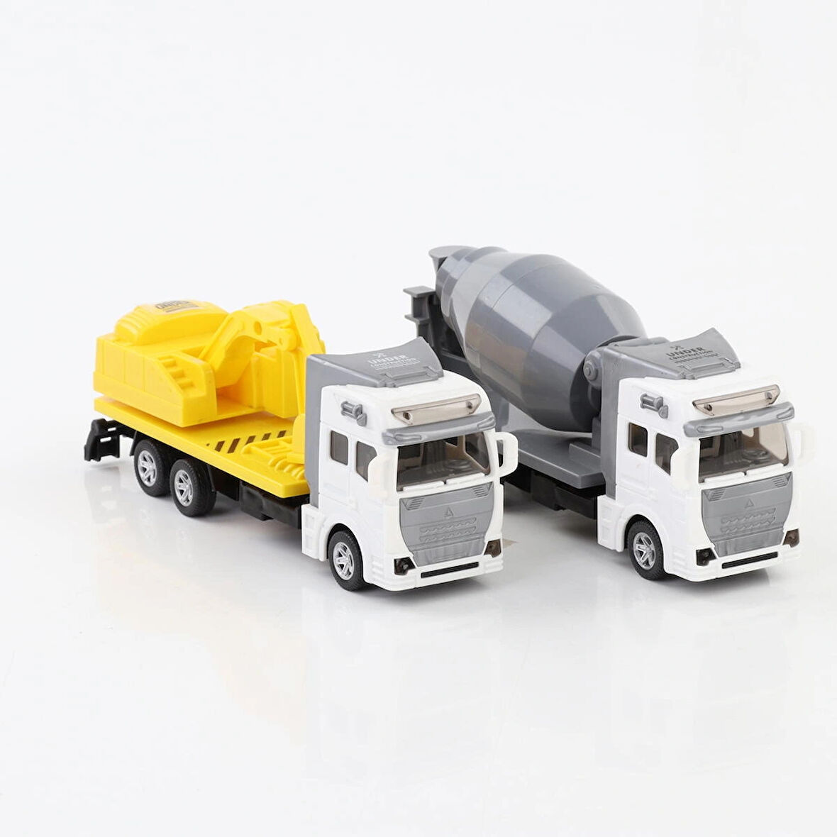 2’li Çek Bırak İş Makinesi Seti – Mikser ve Kepçe Göreve Hazır!