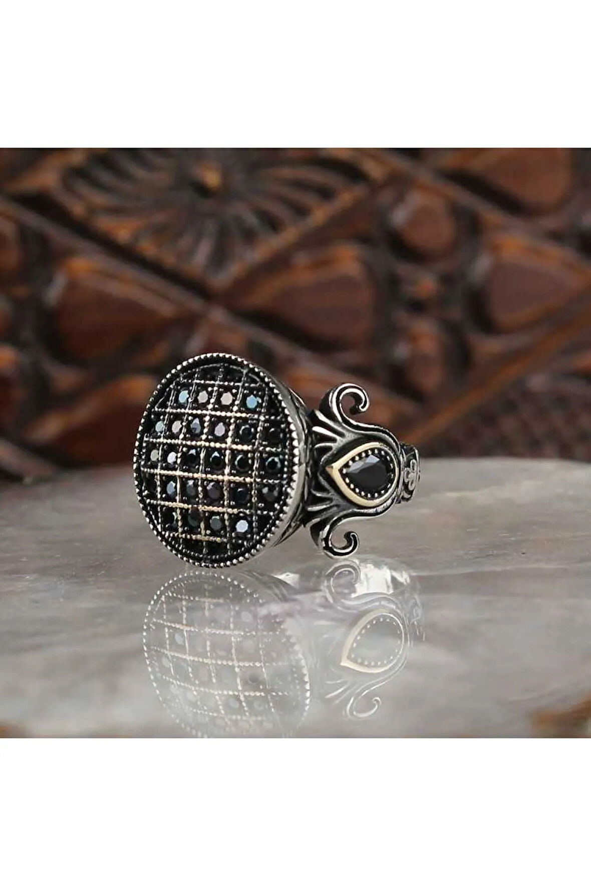 Erkek Gümüş Yüzük - Zirkon Taşlı Yanı Damla Model Erkek Yüzük