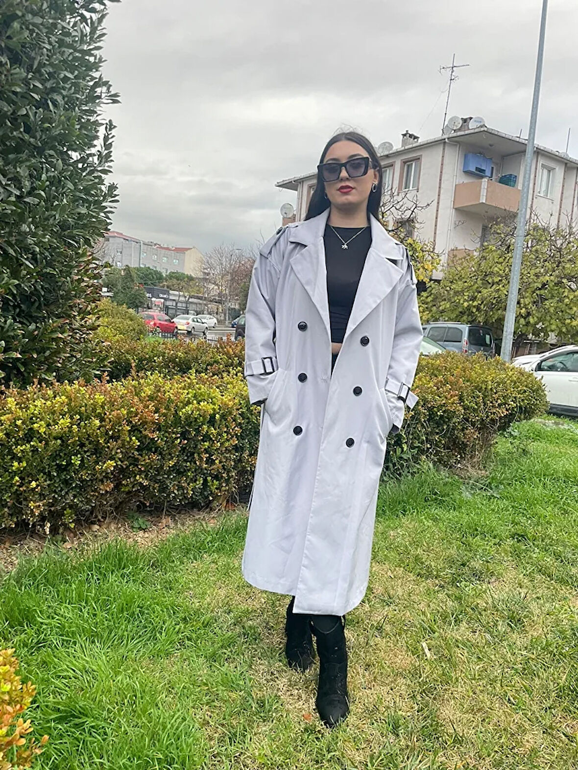 Zora Uzun Düğme Detay Trençkot TNS-4317