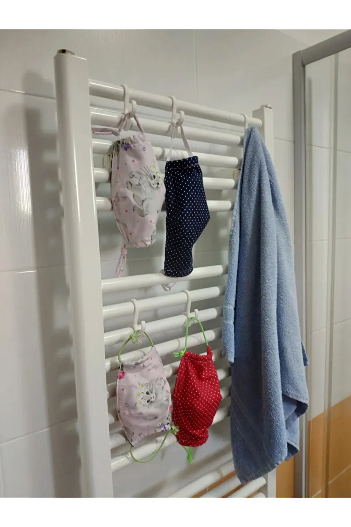 5 Adet Havlupan Uyumu ile Kolay Montajlı Banyo Askısı