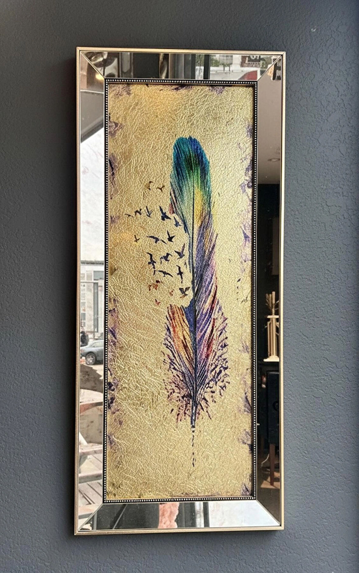 Aynalı Çerçevede Altın Zeminli Tüy Tablo