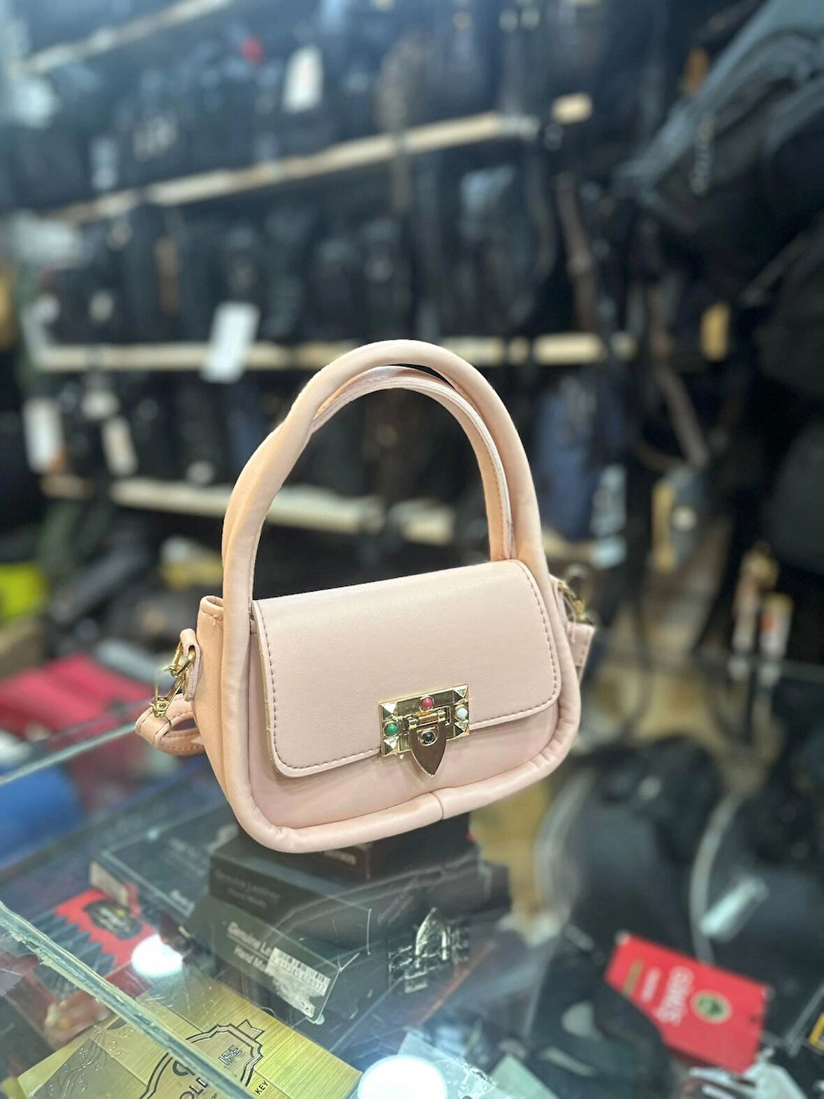 TRG Pembe Polo Kadın Soft Deri Mini Gold Kapamalı Çapraz Omuz ve El Çantası