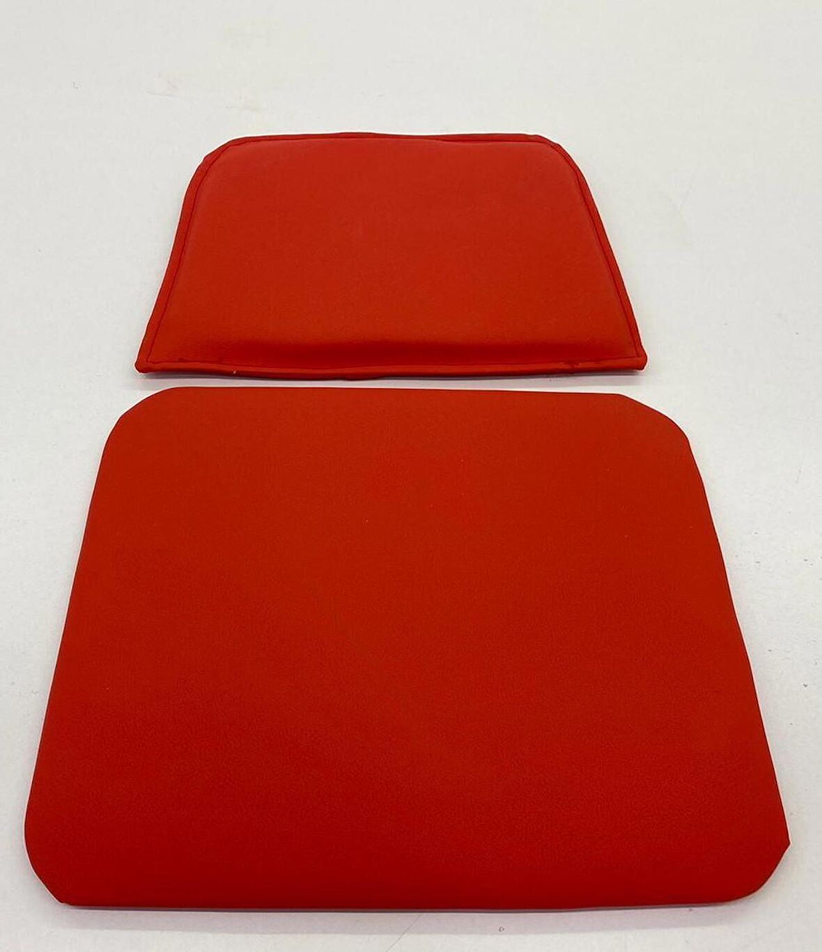 Knsz minder seti 1 li mazlum krm suni deri oturma ve sırt tel sandalyesi minderi bir arada