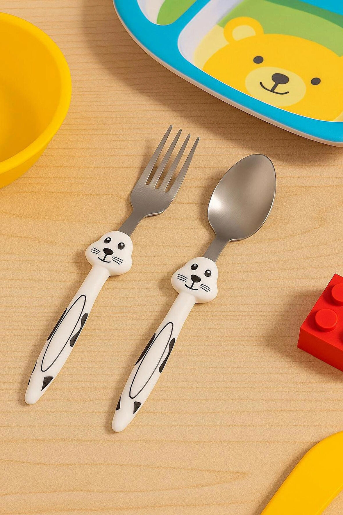 Beyaz Tavşan Figürlü Çocuk Çatal Kaşık Seti