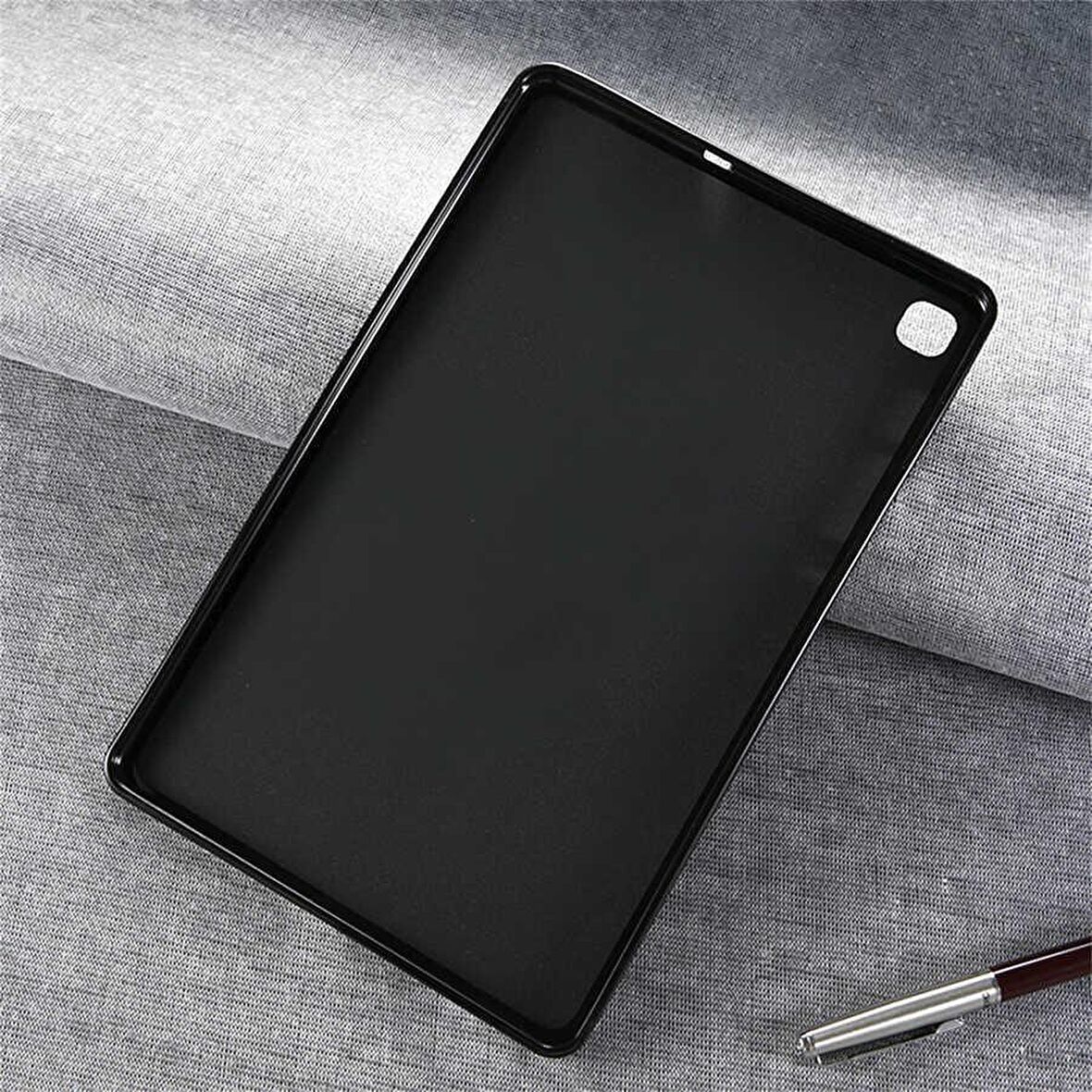 Galaxy Tab A7 10.4 T500 2020 Kılıf Fuchsia Tablet Süper Silikon Kapak