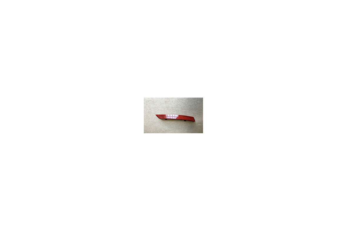 REFLEKTÖR ARKA TAMPON İC SAG  PASSAT 2015>>