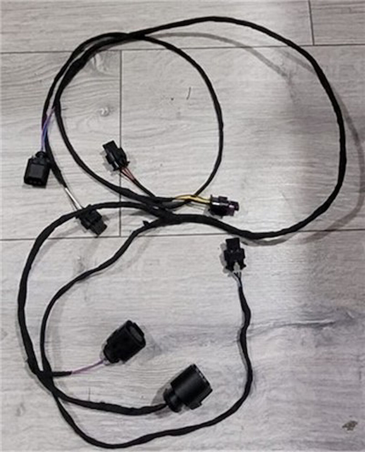 Superb Park Sensor Tesısatı (14Pın Soket 6 Pın Dolu) 2015>> 3V0971095A