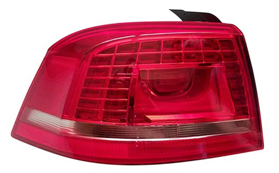 STOP LAMBASI DIŞ SOL  LEDLİ PASSAT 2011-2015