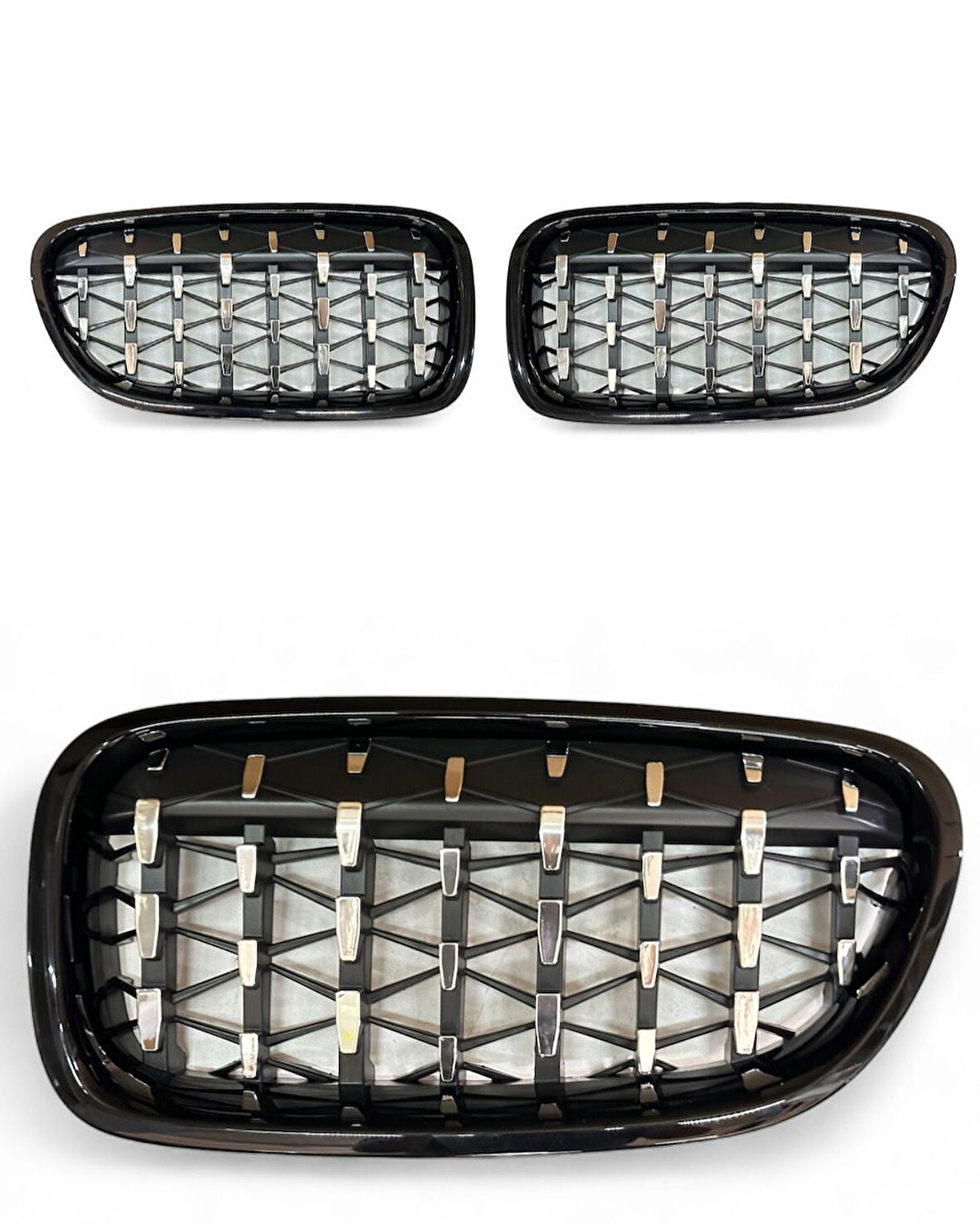 PANJUR SİYAH ÇERCEVE KENARLI KROM NOKTALI (SET & Z4 STYLE) BMW F10 10>13 