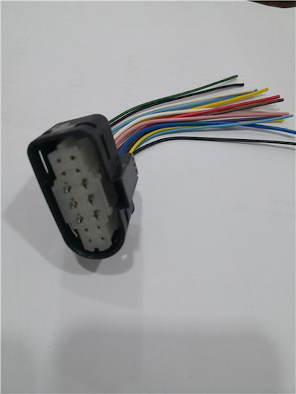 FAR SOKETİ 14 PİN TÜM MODELLER MERCEDES (TÜM PİNLER DOLU)