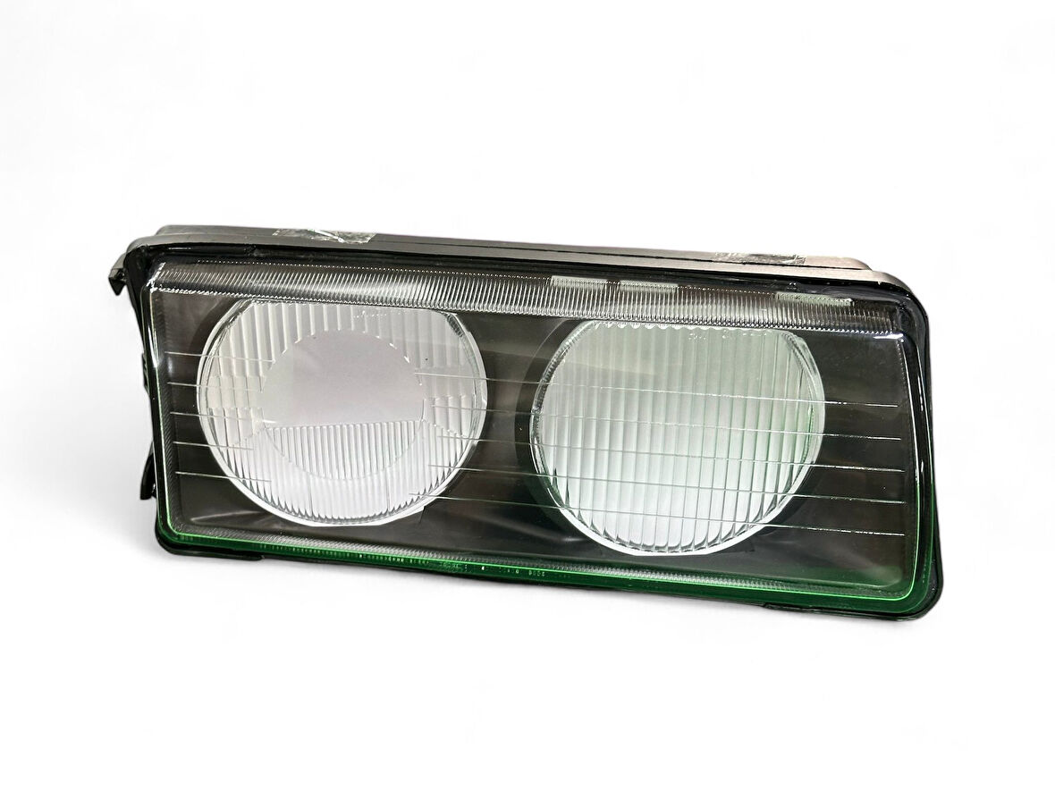 Bmw E36 Far Camı Sag Cercevelı 91>99