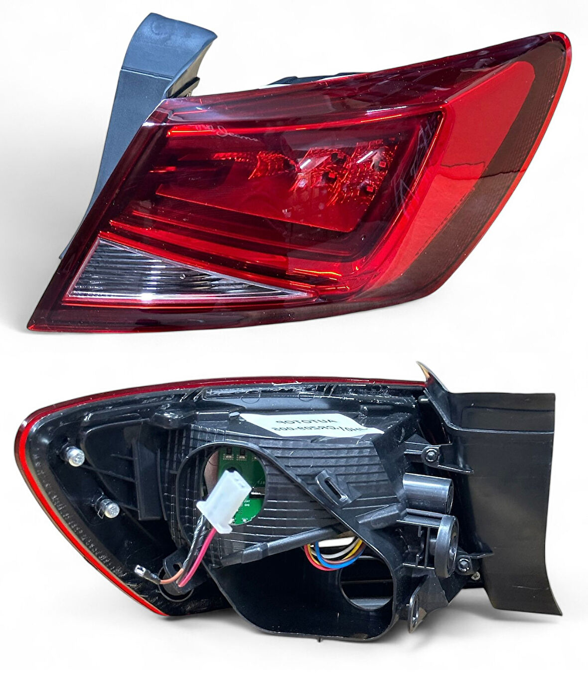 Seat Leon Stop Lambası Ledlı Dıs Sag 2013-20217-5F0945208E/C
