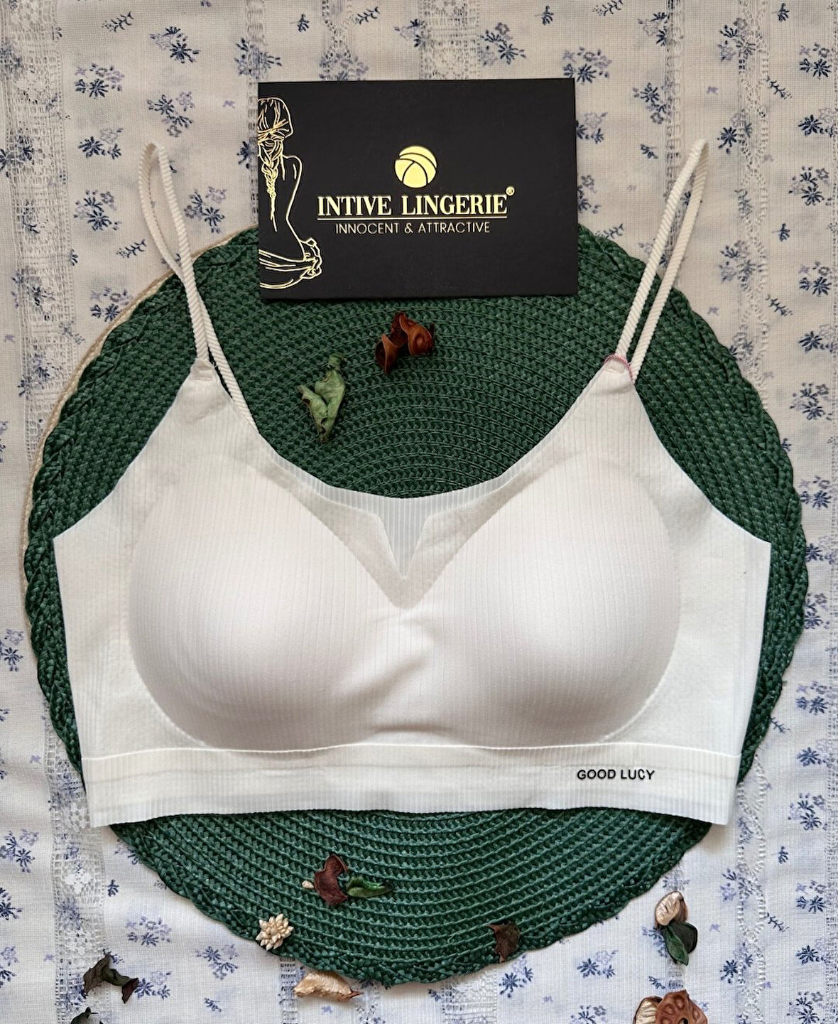 Valentina Fitilli İnce Askılı Hafif Destekli Kopçasız Dikişsiz Lazer Kesim Bralet/Sütyen/Büstiyer