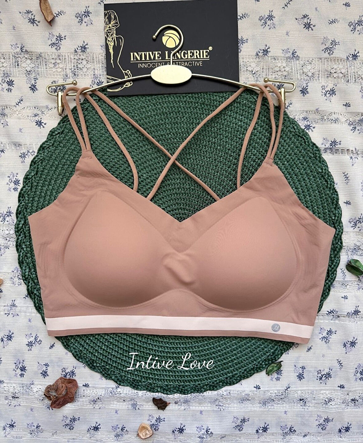 Mira Dikişsiz Hafif Dolgulu Çift Askılı Kopçasız Rahat Bralet/Sütyen/Büstiyer/Spor Sütyeni