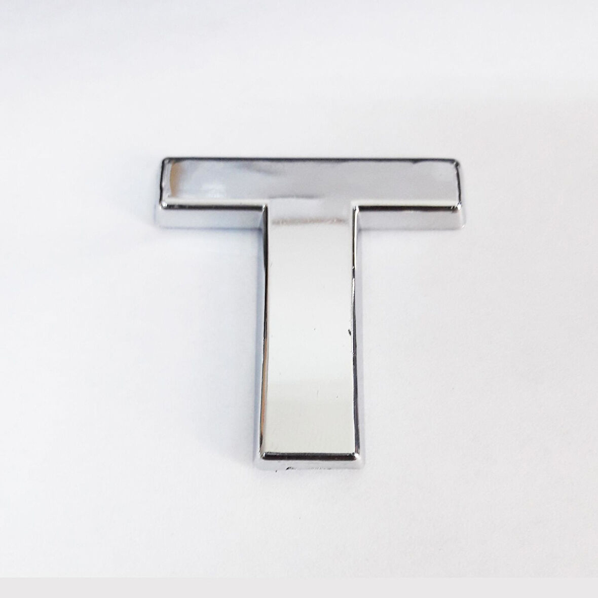 Cemax T Harfi  3,75 cm Krom Yapışkanlı