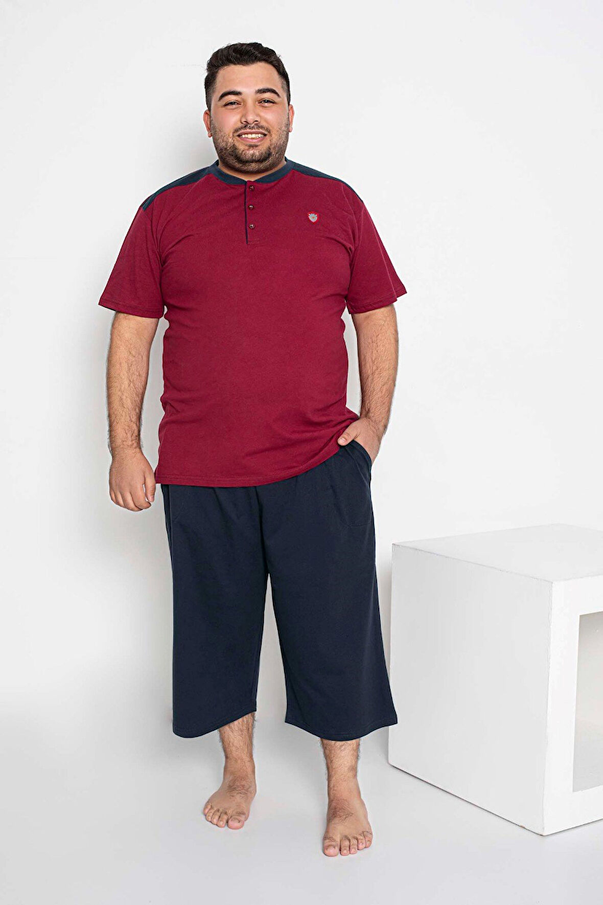 Erkek Büyük Beden 3 Düğme %100 Pamuk Kısa Kol Cepli Kapri Bermuda Pijama Takımı