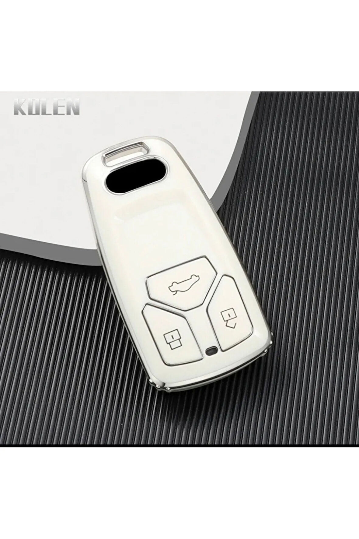 Audi A4 B9 Sustasız Anahtar Kılıfı Beyaz Renk