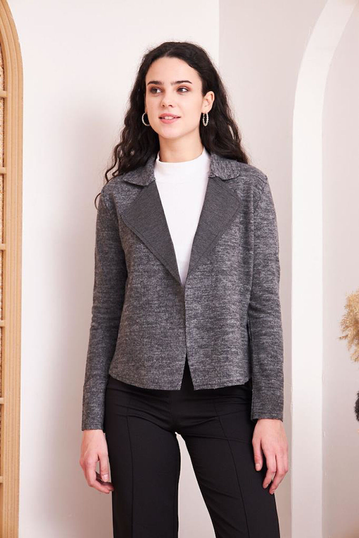 Kadın Yumoş Kendinden Dokulu Uzun Kollu Triko Hırka Ceket 7002975230