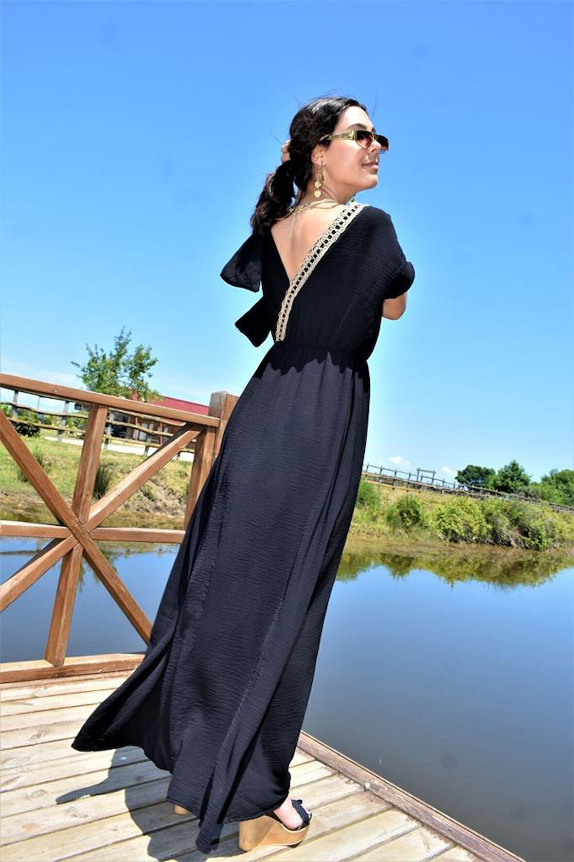 Kadın Haki Yeşil Omzu Tokalı Sırt Ve Göğüs Hasır Dekolteli Kruvaze Uzun Giy Çık Elbise Yb3127300