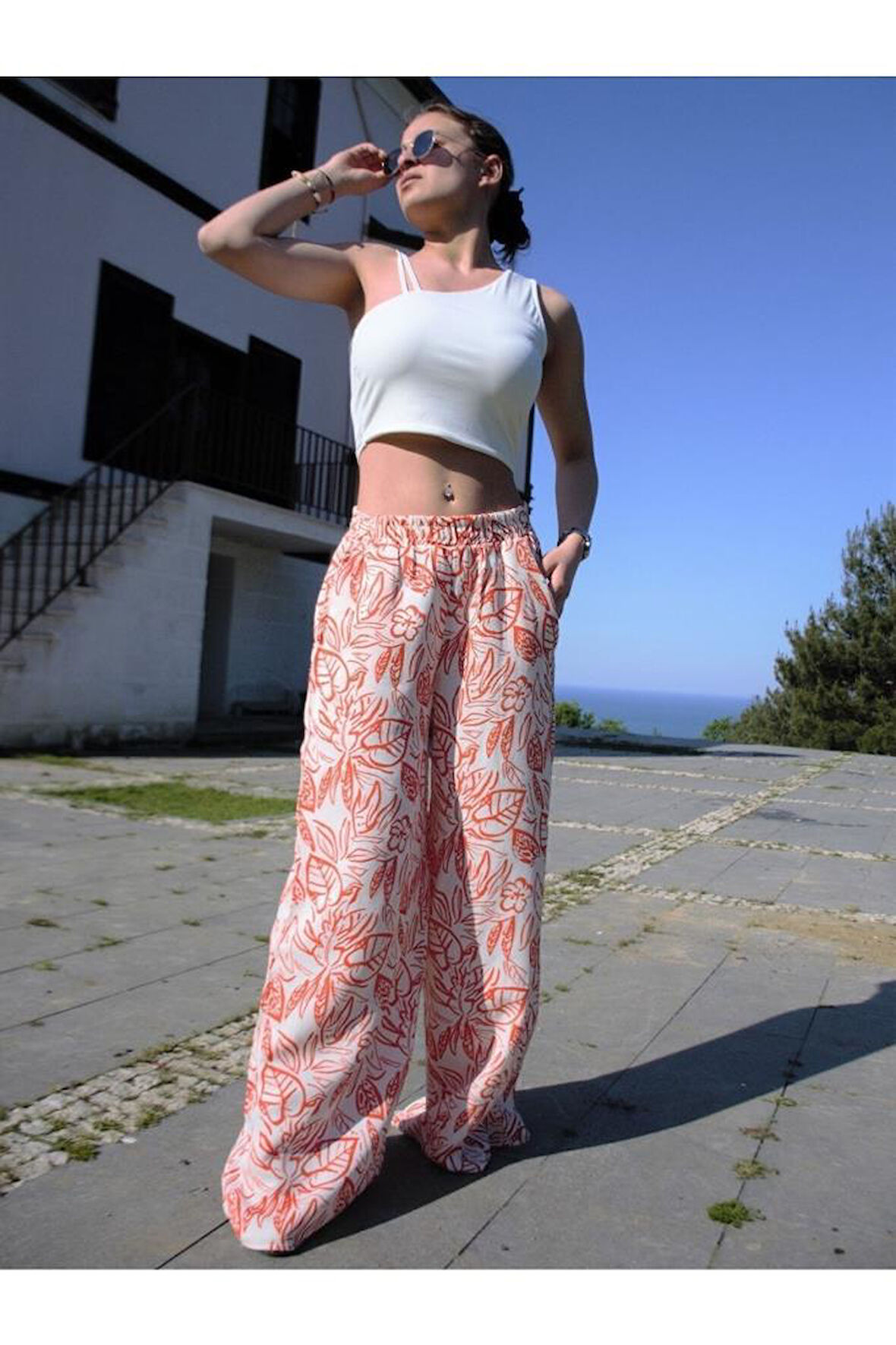 Kadın Keten Yeşil Beyaz Desenli Beli Lastikli Cepli Bol Paça Oversize Salaş Yazlık Pantolon 3369220