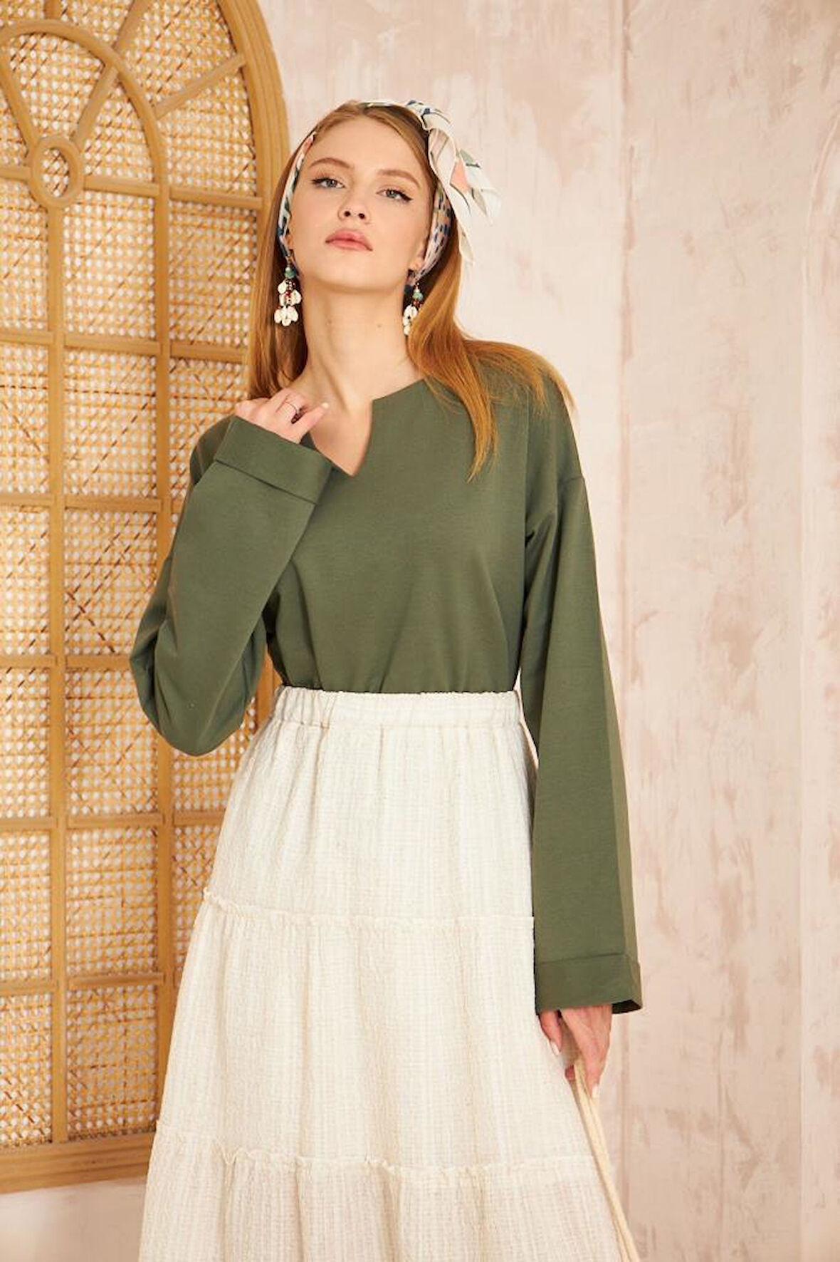 Kadın Ekstra Uzun Duble Kol / Yakası Yırtmaçlı Salaş Sweatshirt Bluz 3470190