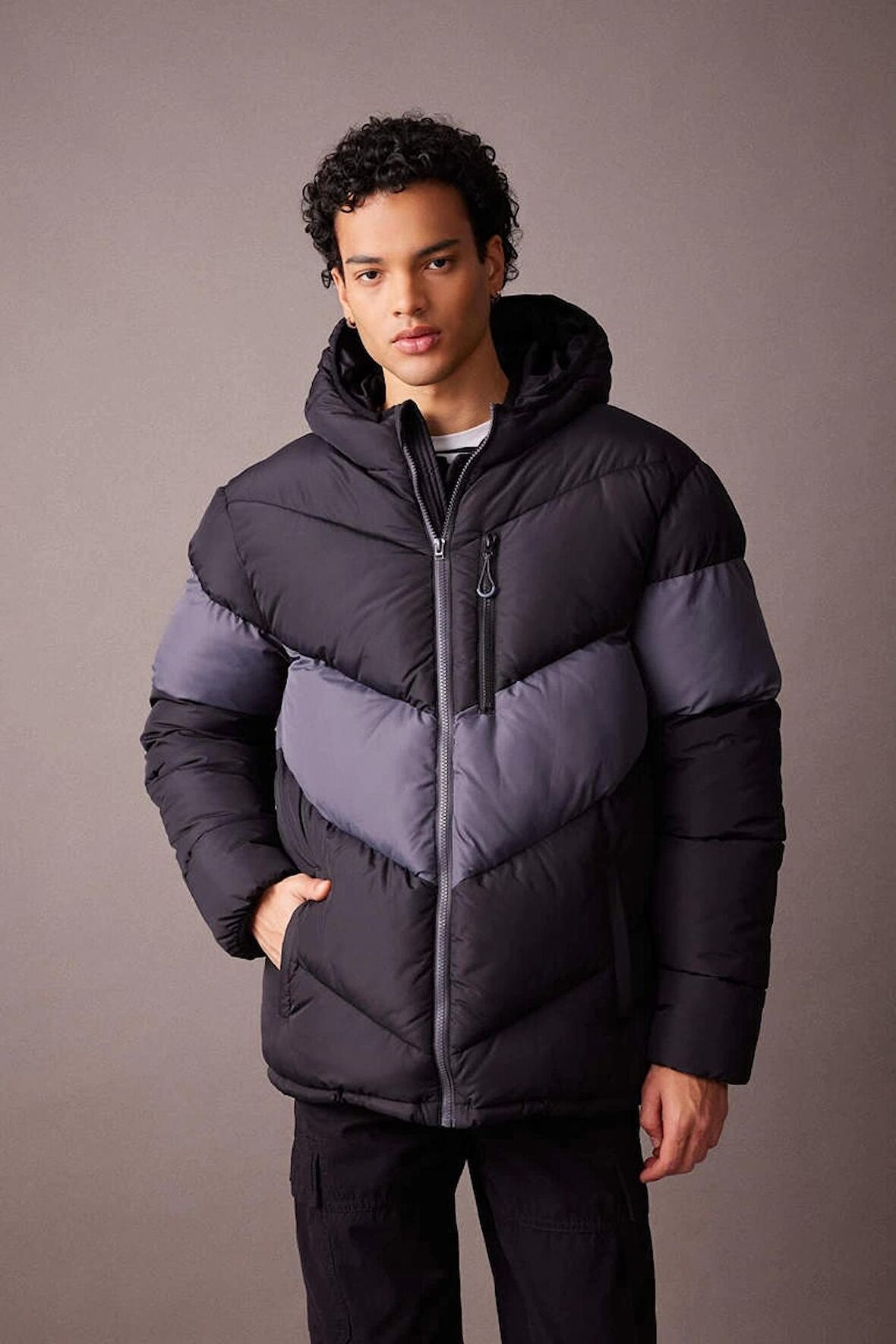 U1708 Regular Fit Kapüşonlu Puffer Şişme Mont