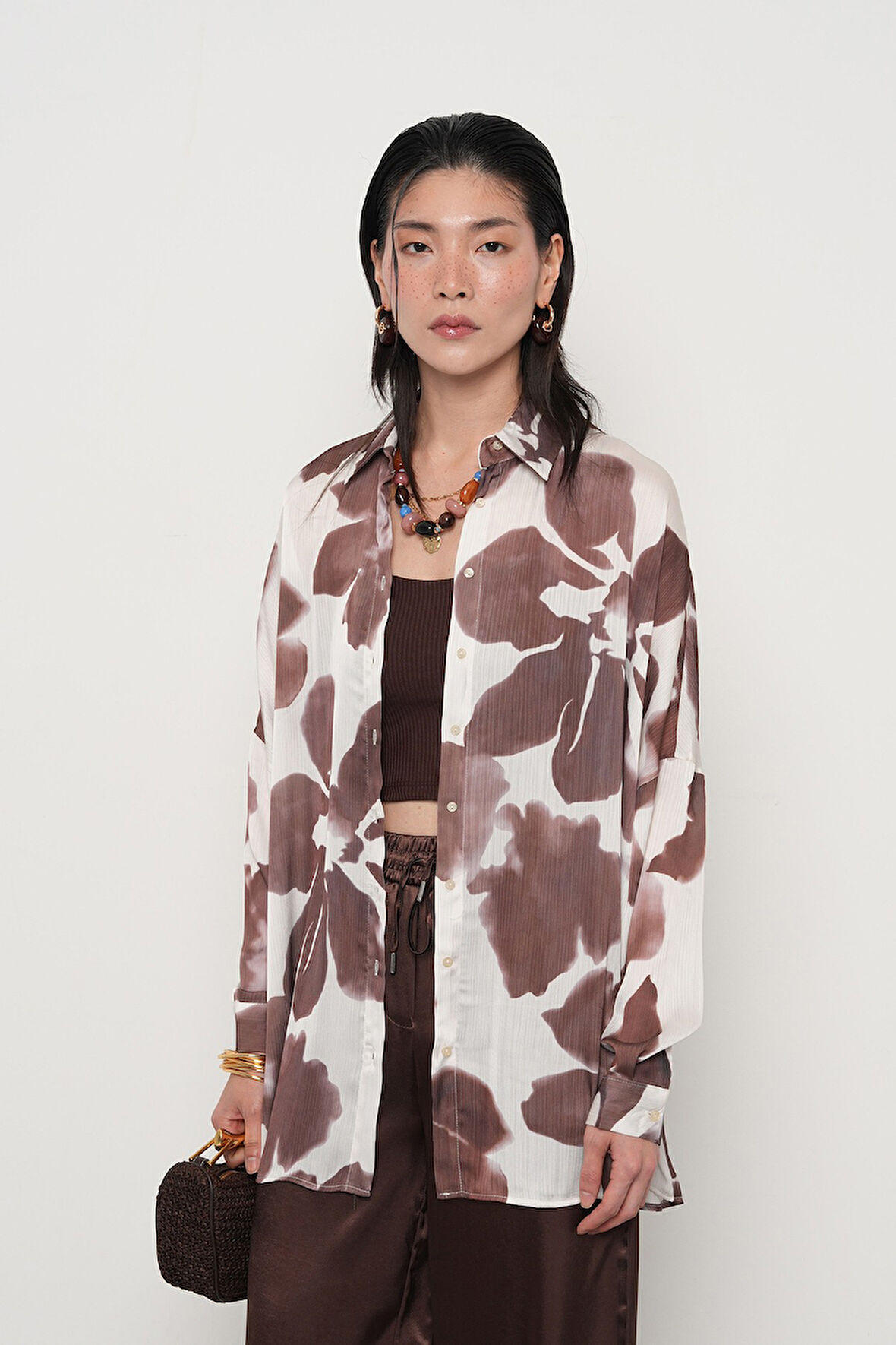 KADIN BÜYÜK ÇİÇEK DESENLİ OVERSİZE GÖMLEK