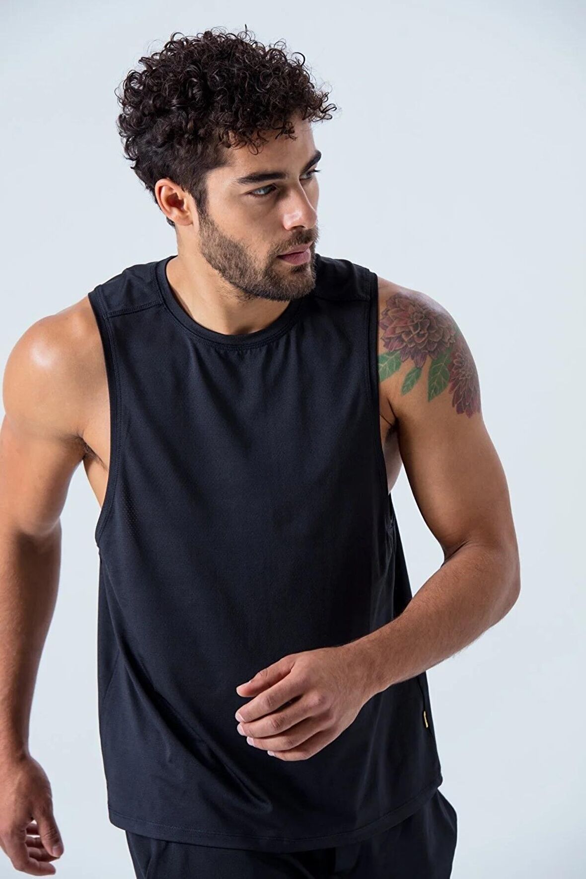 Erkek Siyah Askılı Bisiklet Yaka Sıfır Kol Casual Fitness Tişört Kolsuz Spor Atleti