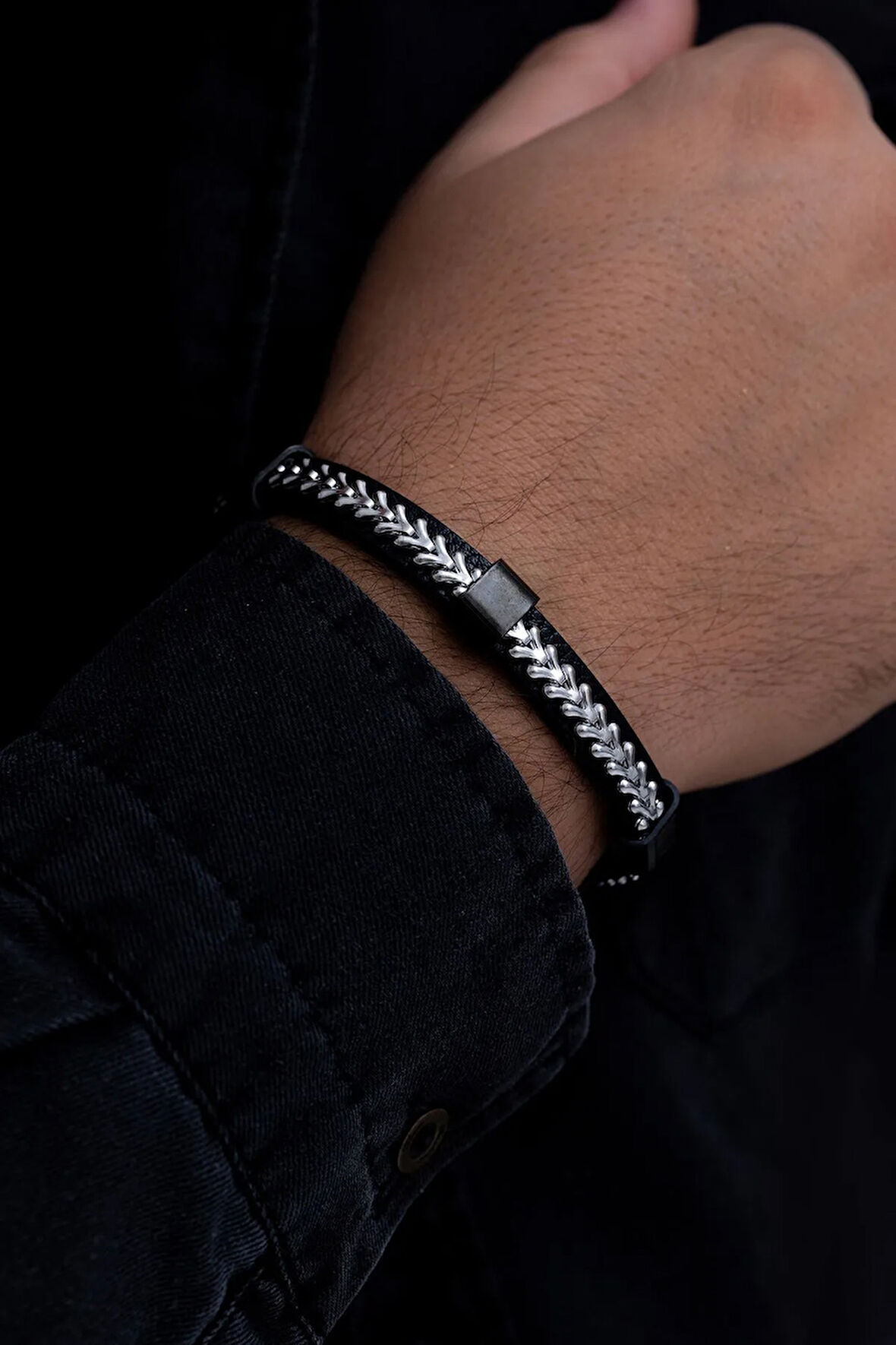 Erkek Çelik Bileklik - Çelik Siyah Balik Sirti Model Bileklik