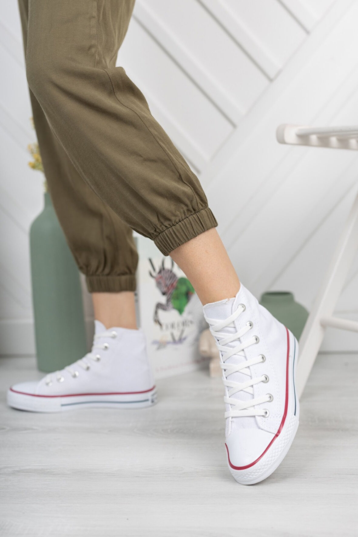 Prego Siyah&Beyaz Çocuk Bilekli Converse Tarzı Spor Ayakkabı BEYAZ