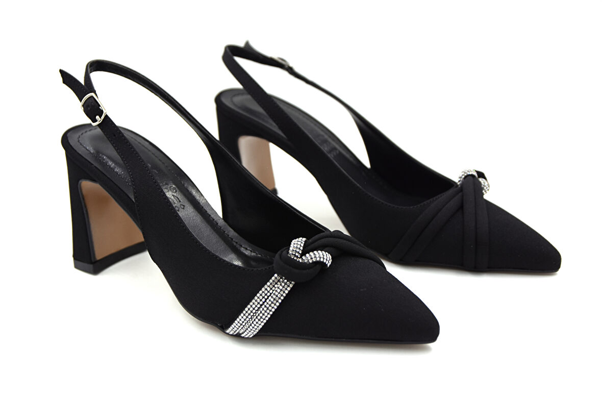 Prego (Park Moda) Biye Taş Detaylı Burnu Kapalı Topuklu Kadın Ayakkabı SİYAH